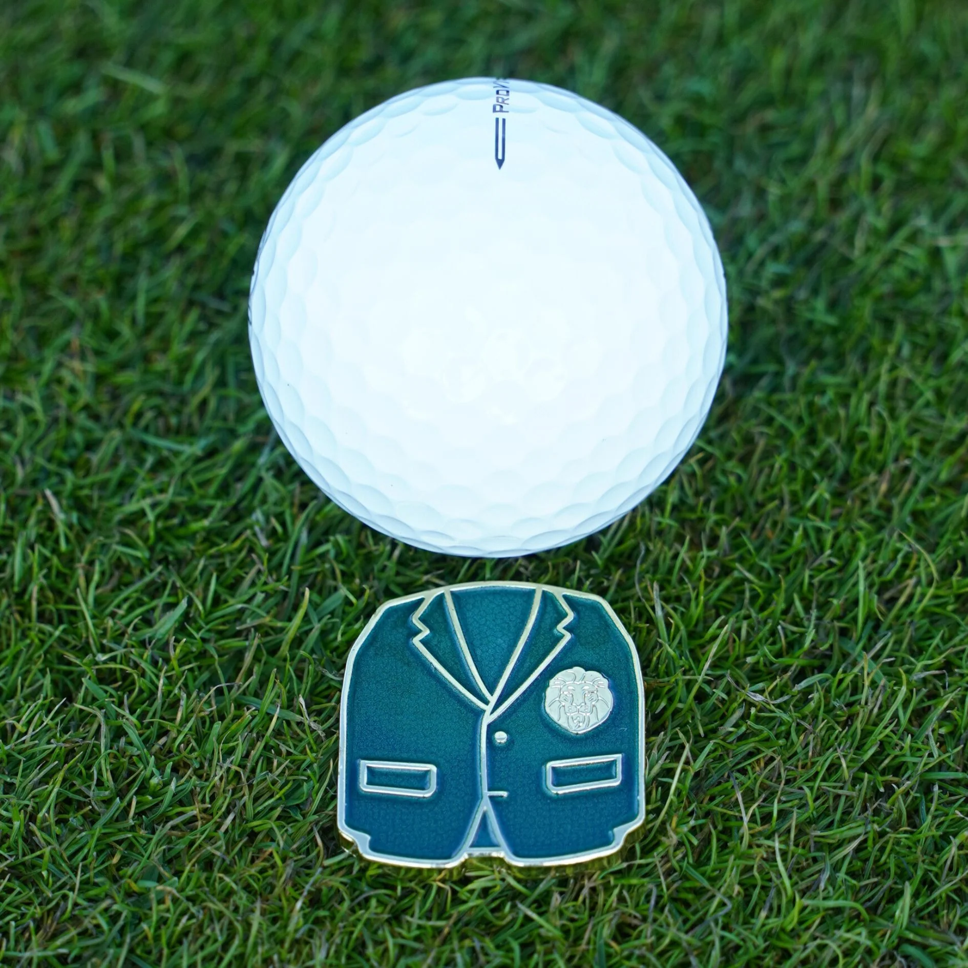 Green Jacket Ball Marker - Image 2